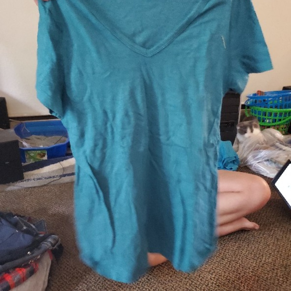 blue shirt